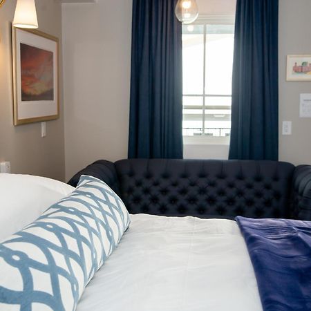 The Colonial Inn Hillsborough Zimmer foto