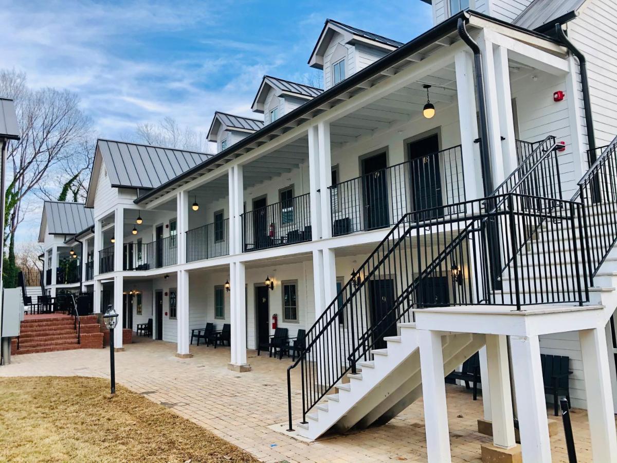 The Colonial Inn Hillsborough Exterior foto
