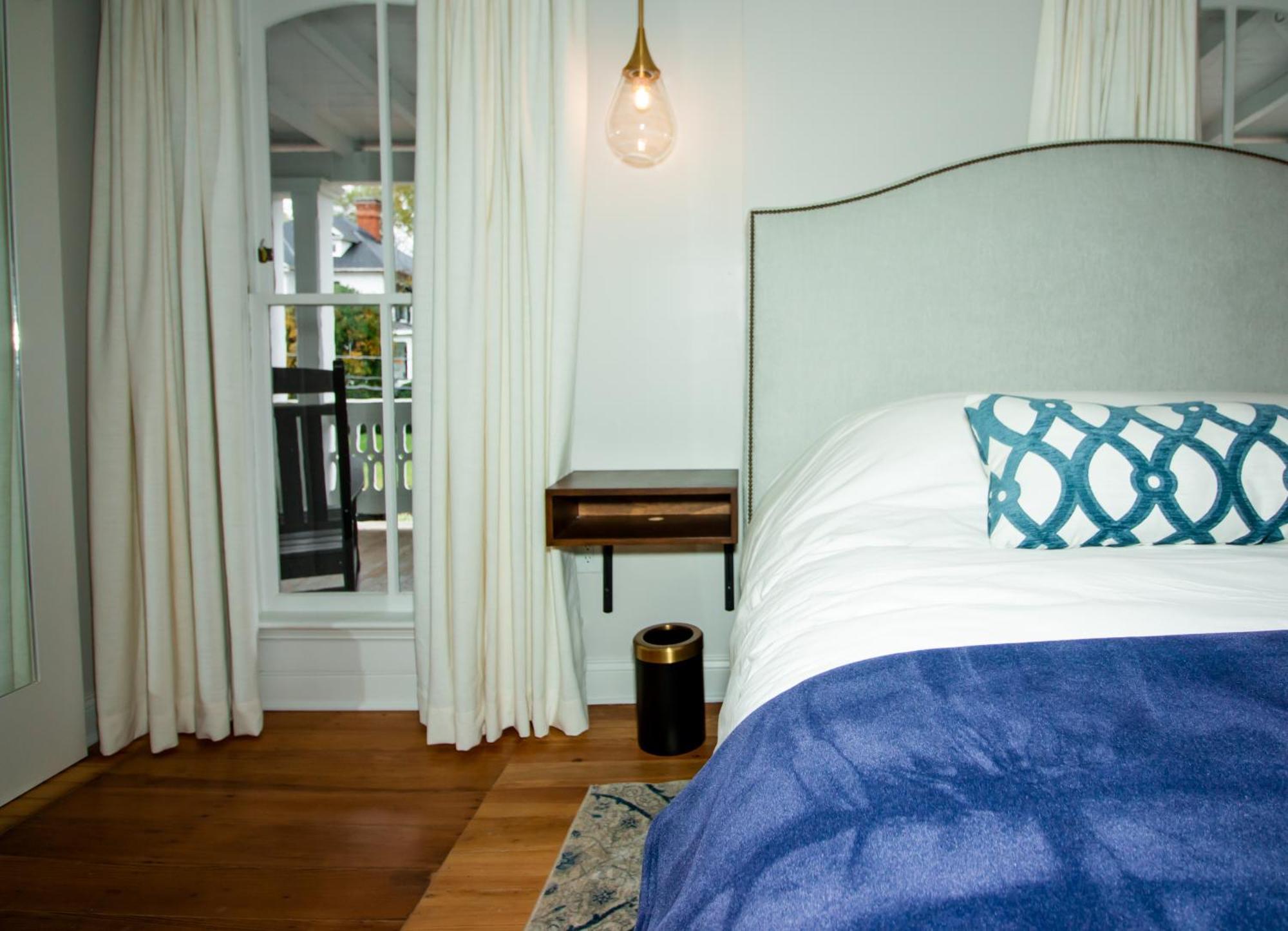 The Colonial Inn Hillsborough Zimmer foto